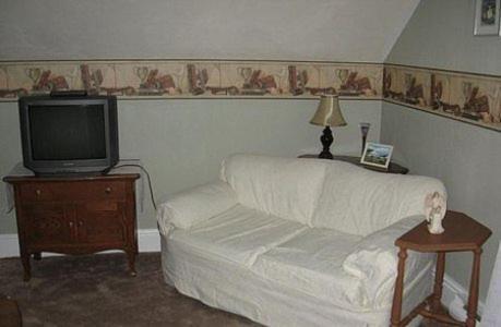 Angel House Bed And Breakfast Creemore Habitación foto